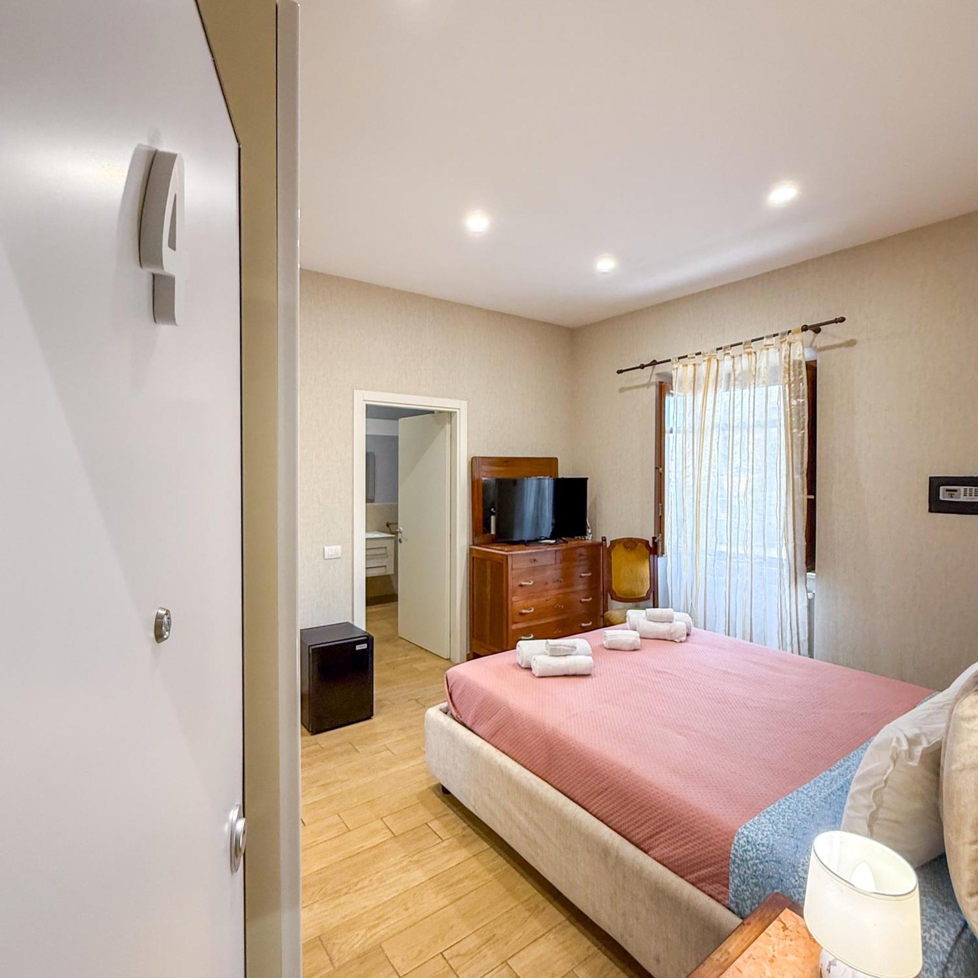 Edo House Anzio - Beachfront - Fronte Mare - Affittacamere Kültér fotó
