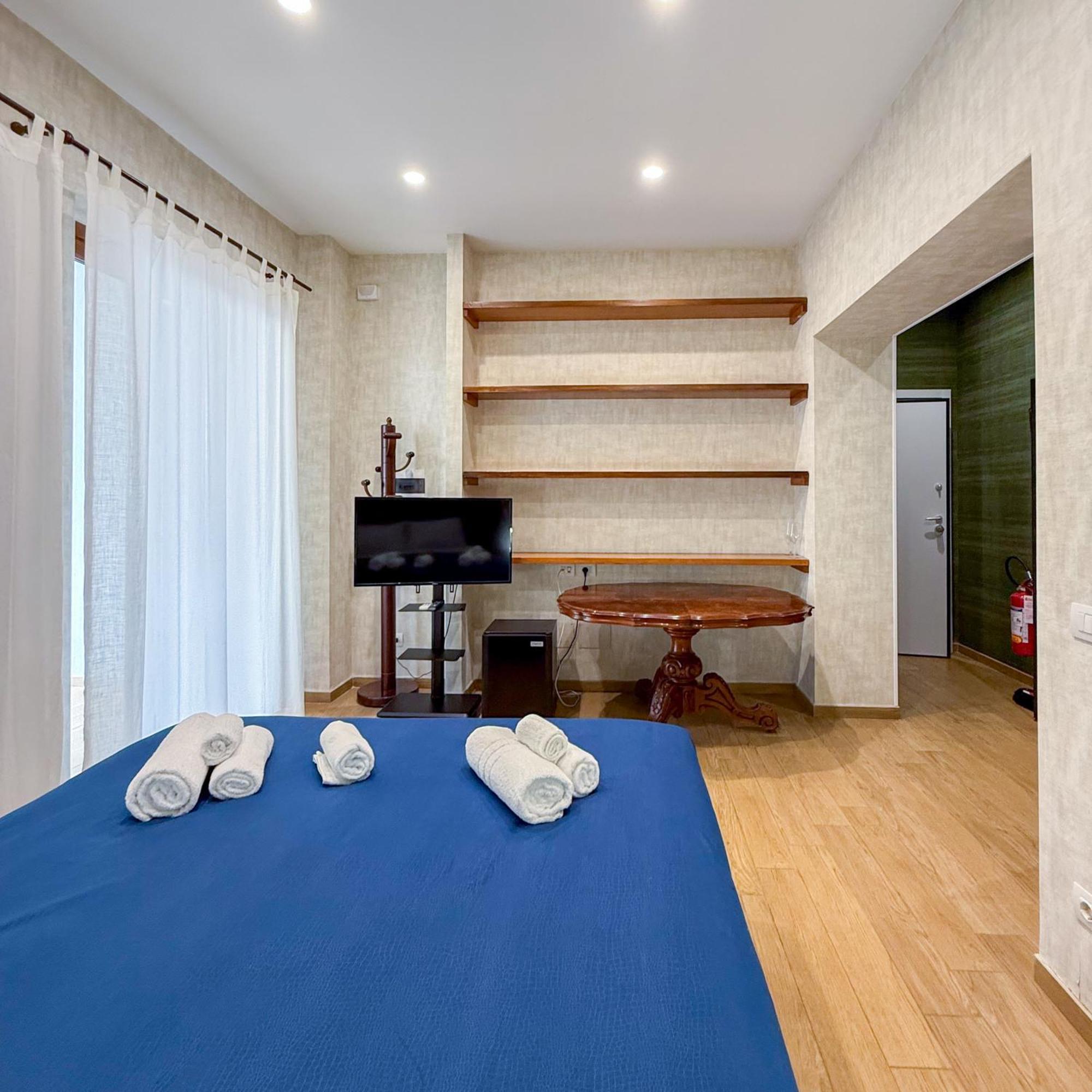 Edo House Anzio - Beachfront - Fronte Mare - Affittacamere Kültér fotó